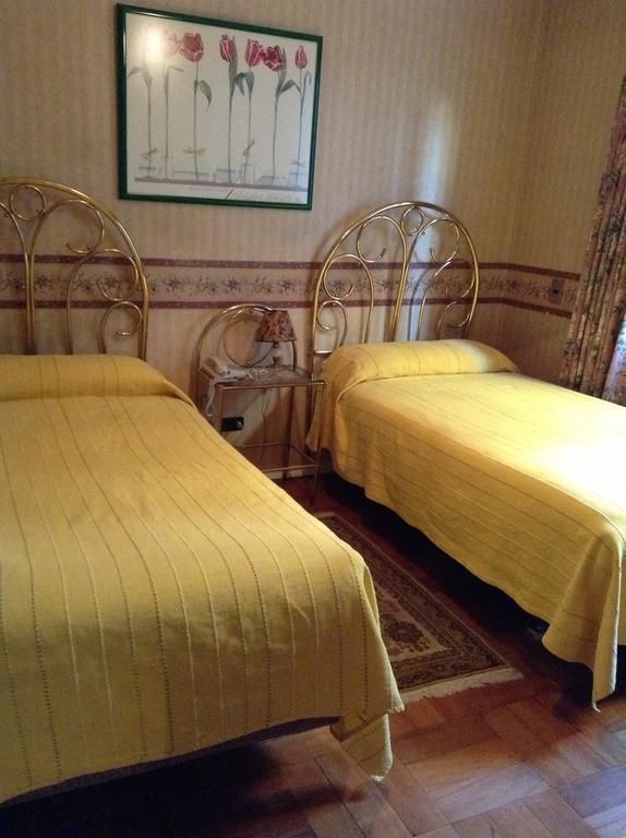 Hotel Foresta Santiago du Chili Extérieur photo