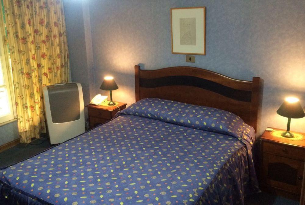 Hotel Foresta Santiago du Chili Extérieur photo