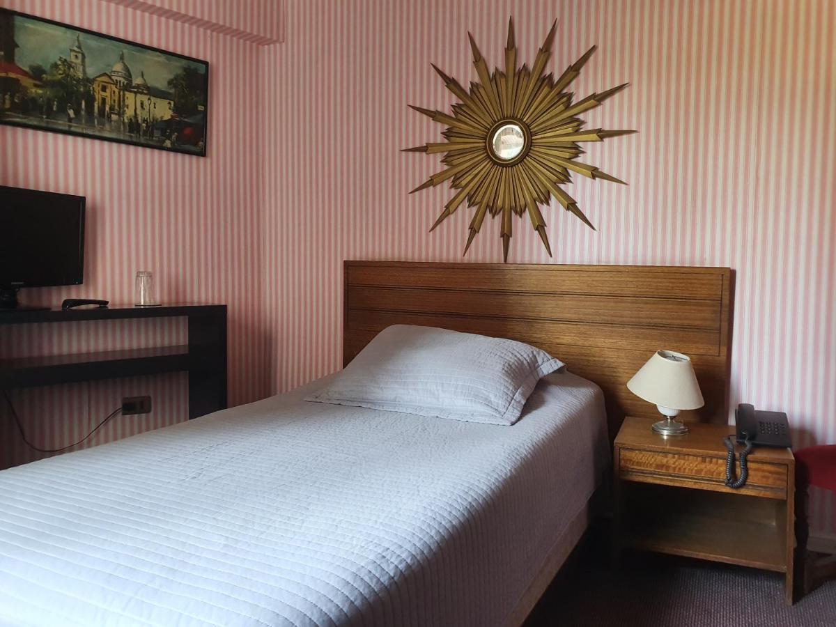 Hotel Foresta Santiago du Chili Extérieur photo